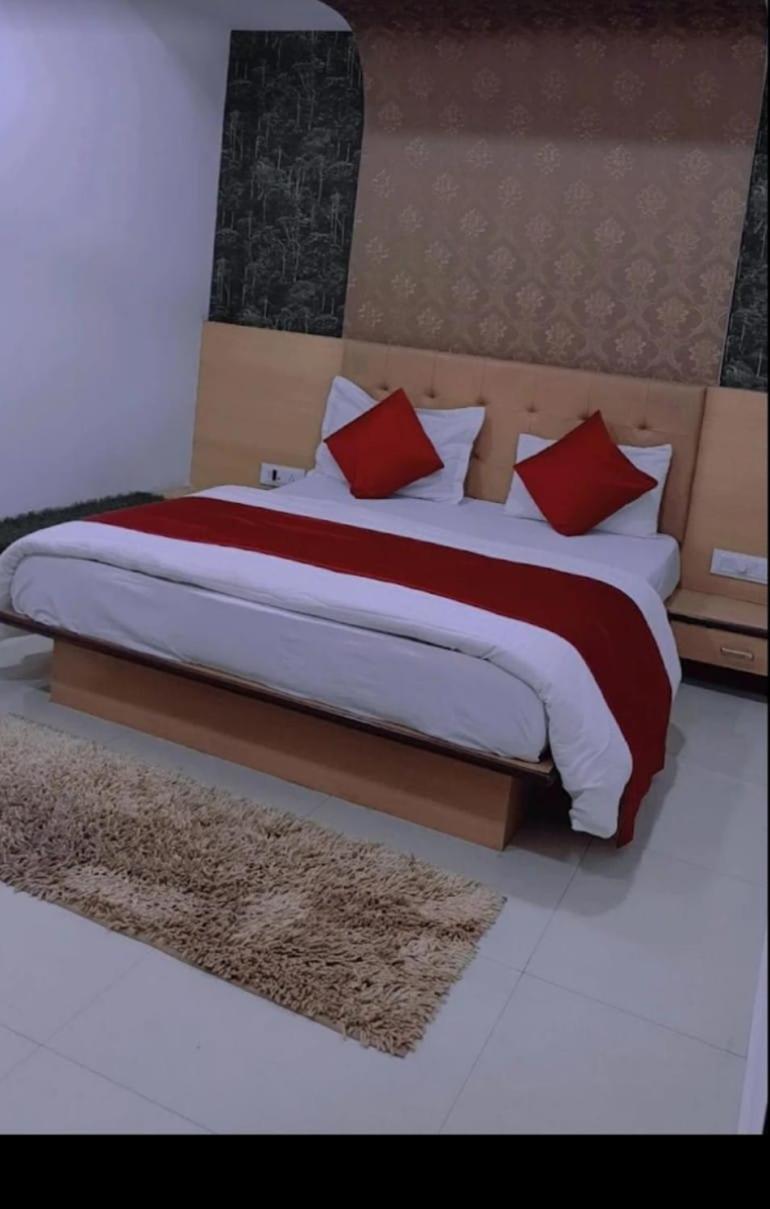Hotel Globle Vadodara Luaran gambar